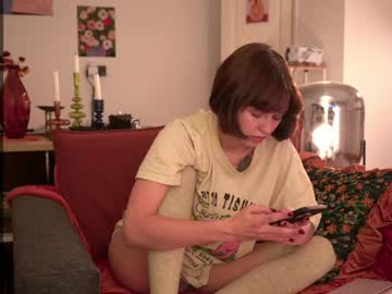 webcam girl diruriru live cam image #11284877