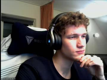 webcam man anythingrp live cam image #4683943