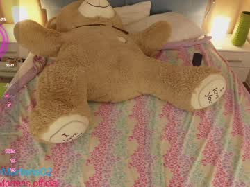 webcam girl beckymartens live cam image #11628357