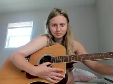 webcam girl scartit live cam image #6235424