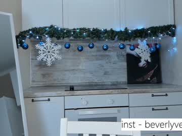 webcam couple beverlyvega live cam image #4690715