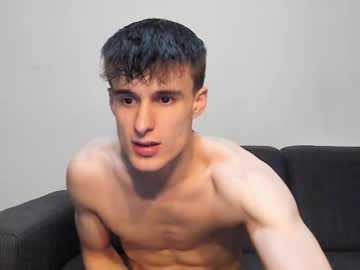 webcam man skinnyguywithbigd live cam image #10337860