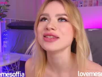 webcam girl kittymeow_xxx live cam image #6653750