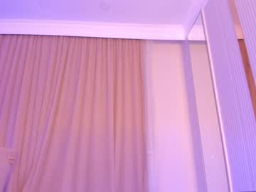 webcam girl aerri_lee live cam image #2566367