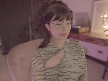 webcam girl soulvanah live cam image #4109074