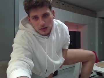webcam man roberto_twink1 live cam image #11553802