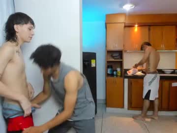 webcam man boysdeluxemilitary live cam image #7450775