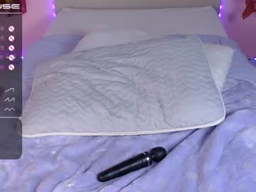 webcam girl little_effy18 live cam image #693960