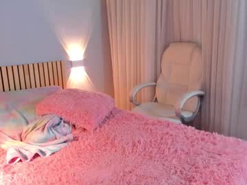 webcam girl little_effy18 live cam image #6771526