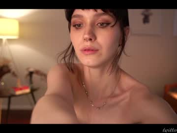 webcam girl luna_ai live cam image #6331770