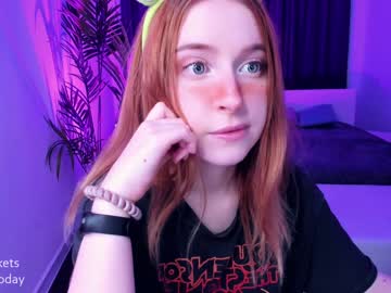 webcam girl pocketrocket_ live cam image #344847