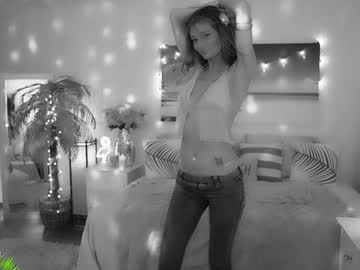 webcam girl amyvalentine live cam image #12086060