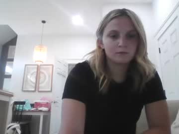 webcam girl sluttyscarlett69 live cam image #12819264