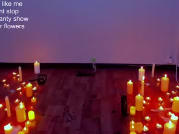webcam girl milablush live cam image #4890732