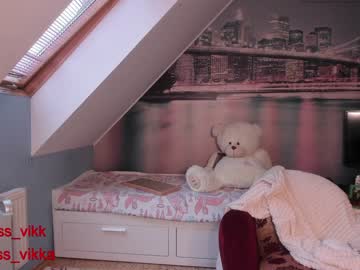 webcam girl misss_vikki live cam image #545403