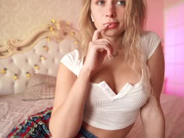webcam girl annrainbow live cam image #3959917