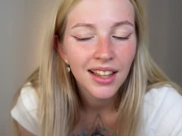 webcam girl my_stella live cam image #6577627