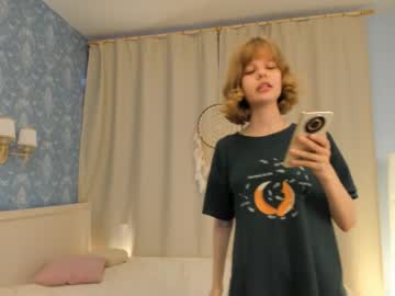 webcam girl jettabinford live cam image #9362418