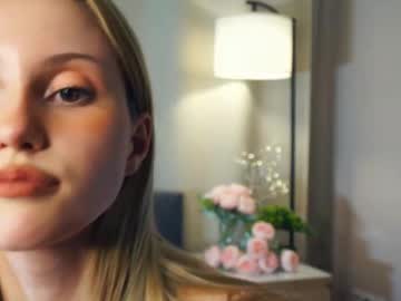 webcam girl brimladamos live cam image #12308429