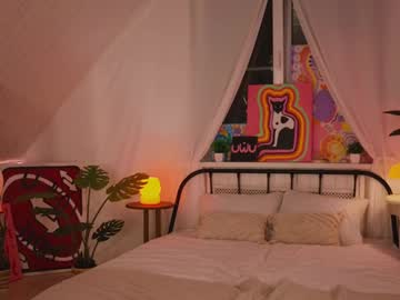 webcam girl uwunikaa live cam image #11769218