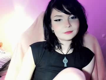 webcam girl ronnie_neko live cam image #10277942