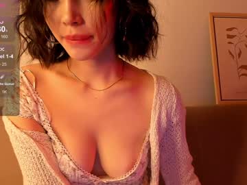 webcam girl hee_jin live cam image #10459893