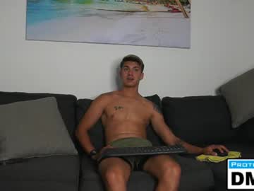 webcam couple alyssa_powers live cam image #3136473