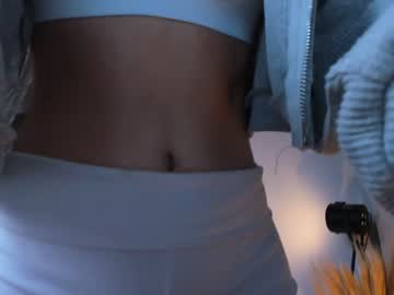 webcam girl cassie_palmer live cam image #11236523
