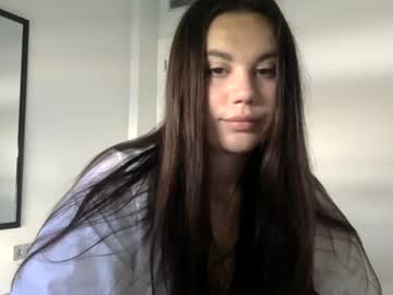 webcam girl amelia_meow live cam image #2525762