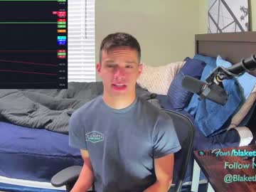 webcam man letsplayblake live cam image #4921120