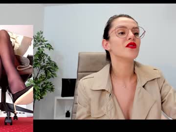 webcam girl legswattitude live cam image #8348909