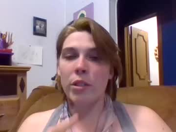 webcam girl relax_dont_do__it live cam image #2504295