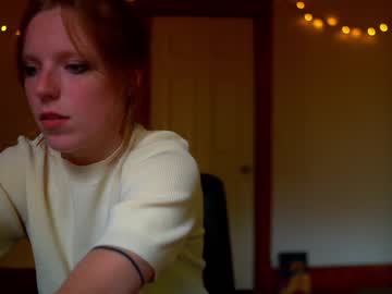 webcam girl crimsonxrapture live cam image #2952696