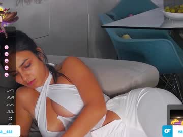 webcam girl florentina2004 live cam image #7547071