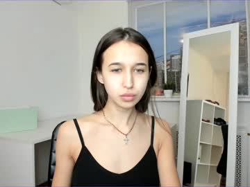 webcam girl elisa_oliver live cam image #2094826
