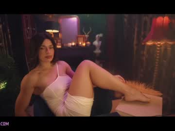 webcam girl lucieoude_ live cam image #2848375