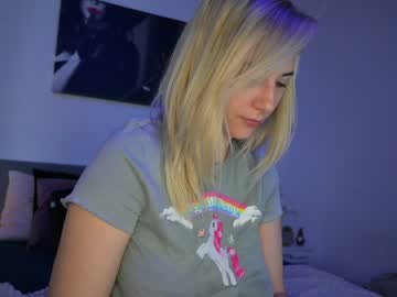 webcam girl allayah live cam image #5478083
