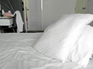 webcam girl asiangirlandwhiteguy live cam image #8622182