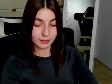 webcam girl stacy_cy live cam image #10936431
