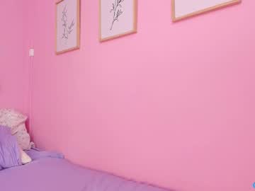 webcam girl little_effy18_ live cam image #13028041