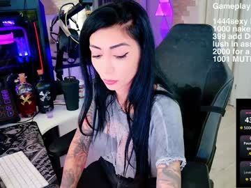 webcam girl evelyne92 live cam image #10982024