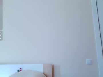 webcam girl pusichka_ live cam image #12142259