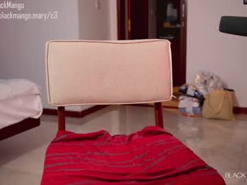 webcam girl blackmango_mary live cam image #4098329
