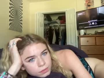 webcam girl yourgirlajay live cam image #3621451
