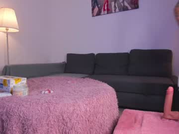 webcam girl eves_bodyxxx live cam image #9429499