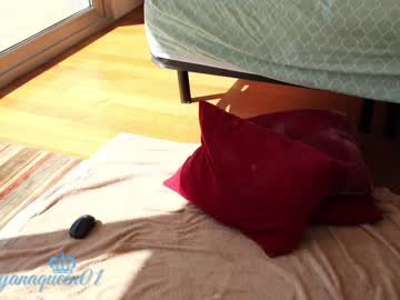 webcam girl layanaqueen live cam image #1942324