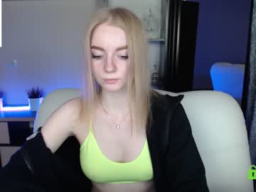 webcam girl adrykilly live cam image #1530163