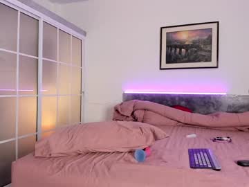 webcam girl l0ve_sh0w live cam image #7228782