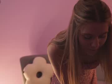 webcam girl alisia_spinnet live cam image #8184924