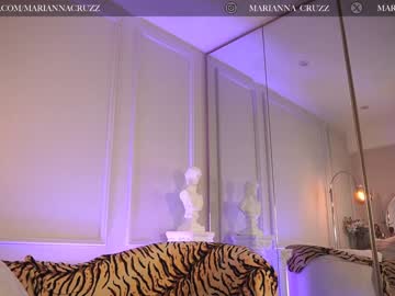 webcam girl mariannacruzz live cam image #7595935